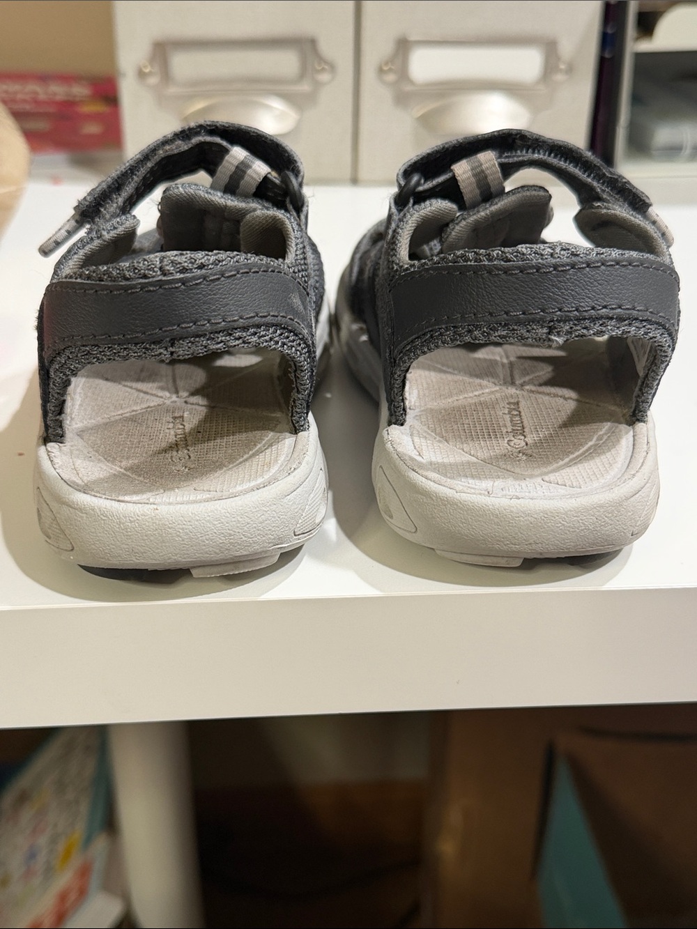 Columbia Boys Grey and White Closed-Toe athletic Sandals - Picture 3 of 4